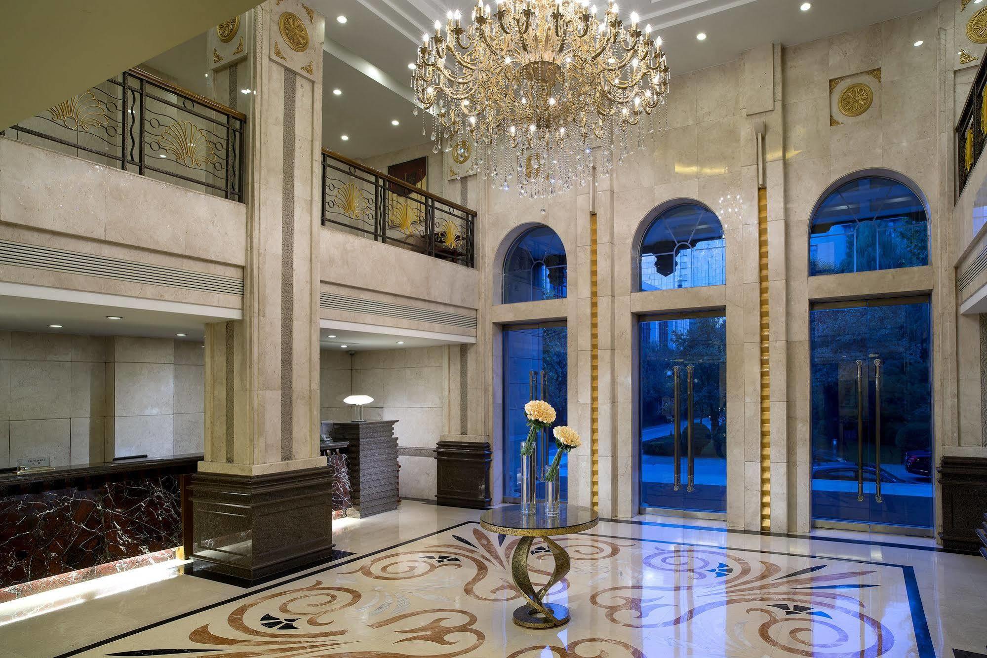 Grand Mercure Xian On Renmin Square Exterior foto