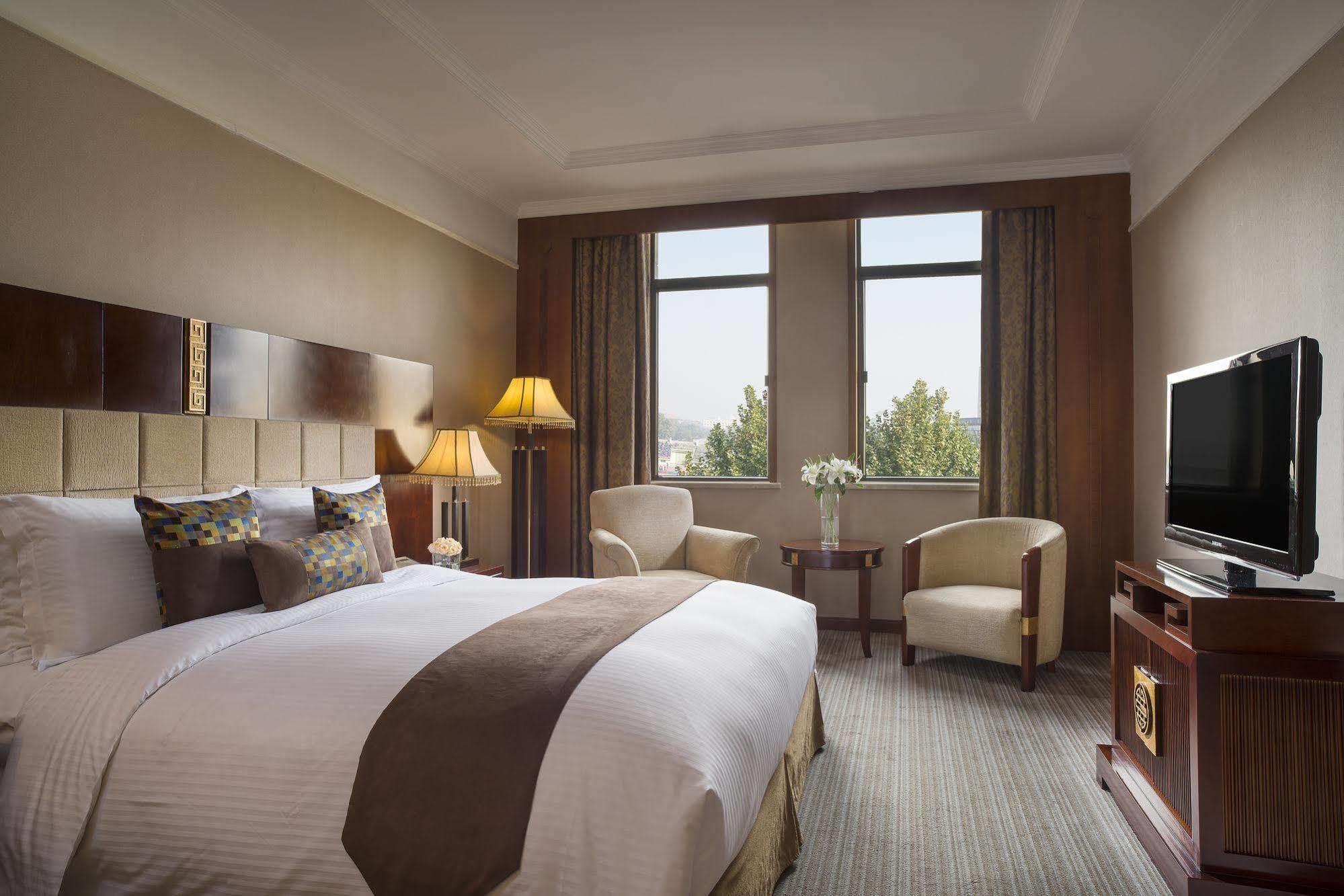 Grand Mercure Xian On Renmin Square Exterior foto