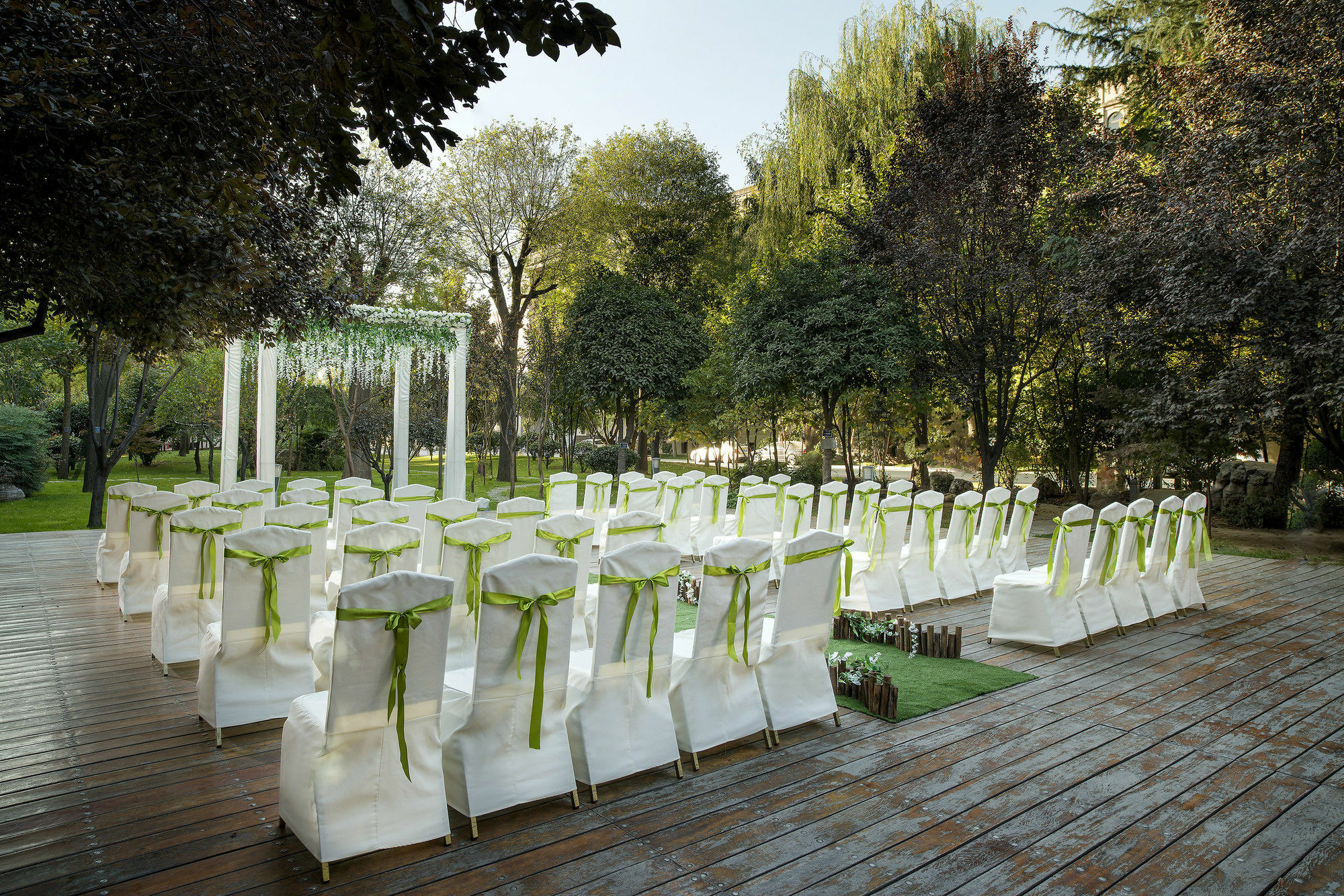 Grand Mercure Xian On Renmin Square Exterior foto