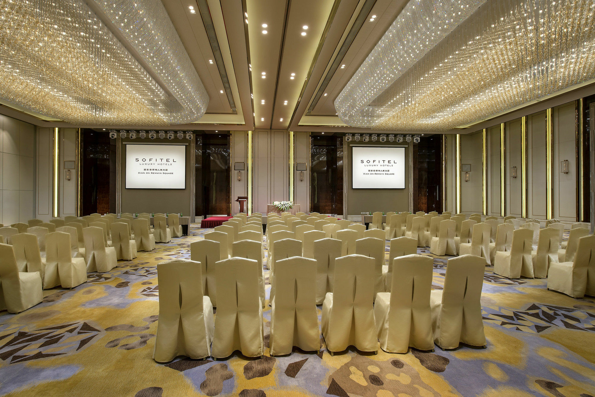 Grand Mercure Xian On Renmin Square Exterior foto